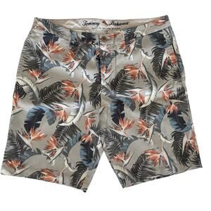 Tommy Bahama Men’s 36‎ Bird of Paradise All Over Print Cotton Spandex Shorts